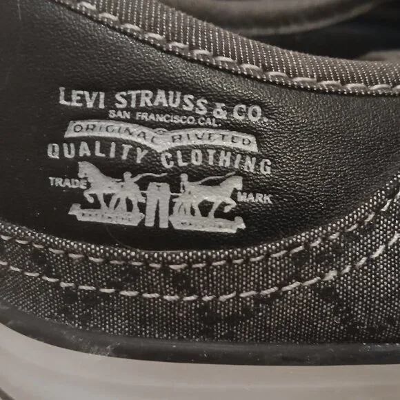 LEVI'S "Comfort" Gray & Black Canvas Sneakers Size 8 - NWOT - Picture 12 of 14